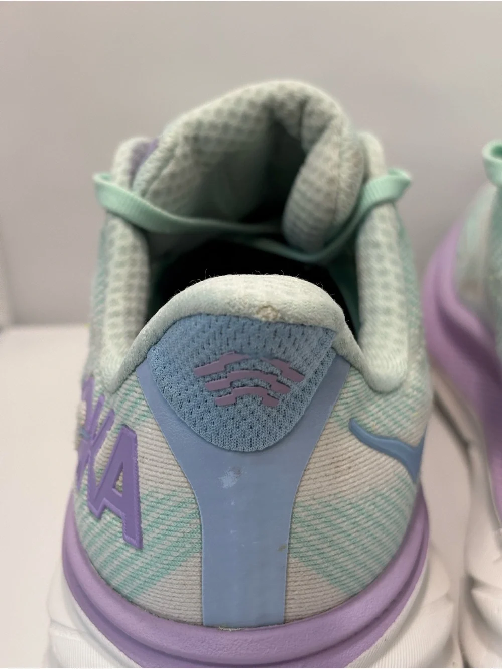 Hoka Clifton 9 Women's Size 10B Running Shoes Mint Green/Purple/White Sneakers